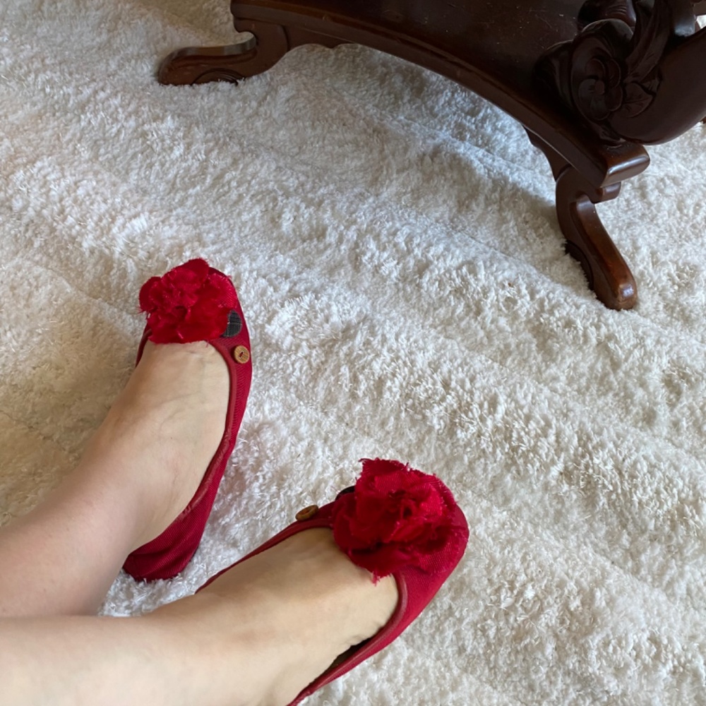 Shoes - Picture 4 of 8